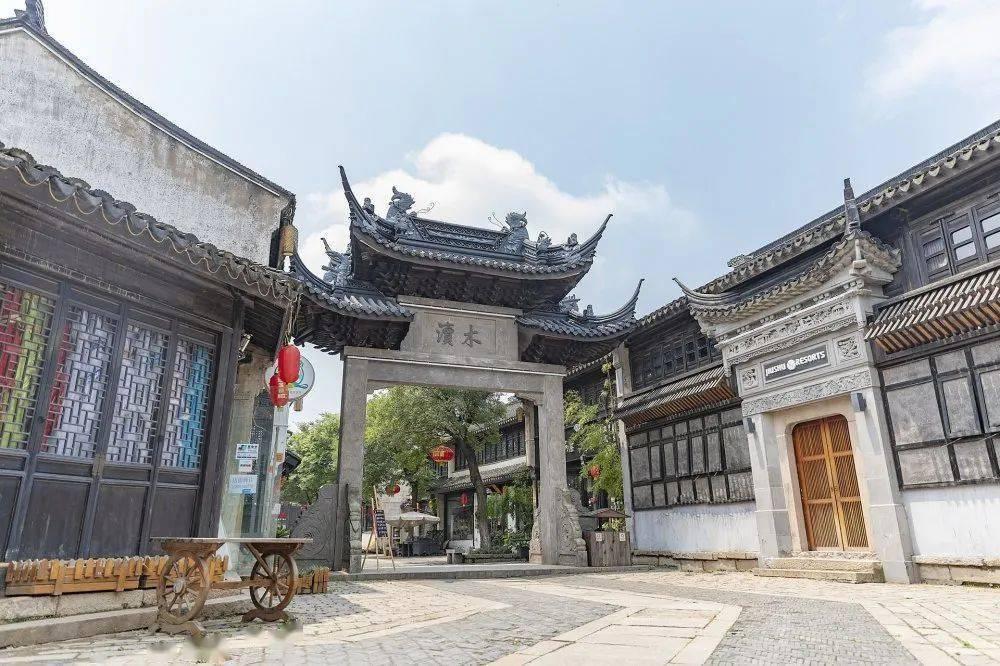 逃离诡异之林
